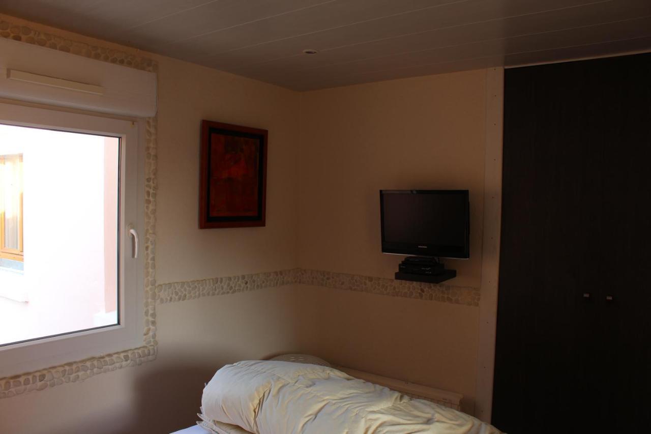 Au Chalet D'איפור מראה חיצוני תמונה